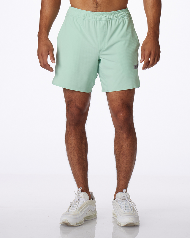 Relay Short Pale Green